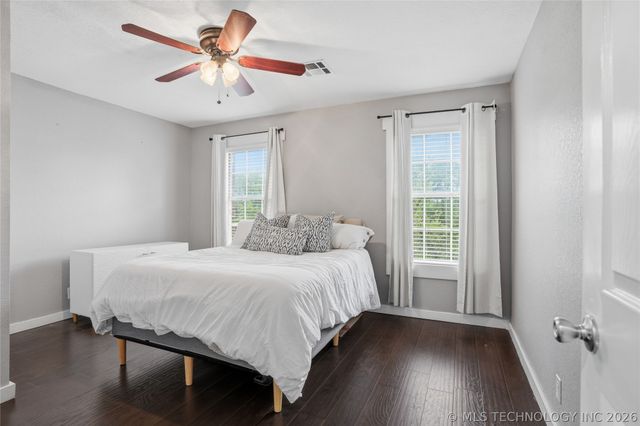 6811 E 65th Place, Tulsa, OK 74133