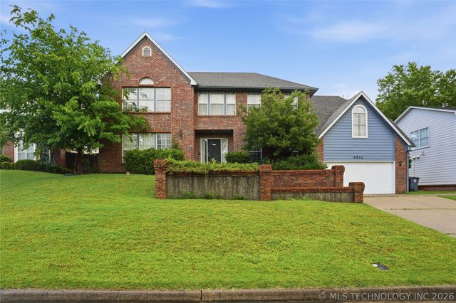 6811 E 65th Place, Tulsa, OK 74133