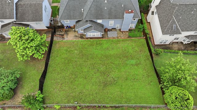 6811 E 65th Place, Tulsa, OK 74133