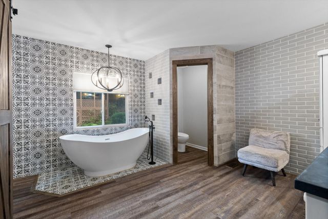 9100 Tennga Lane, Chattanooga, TN 37421