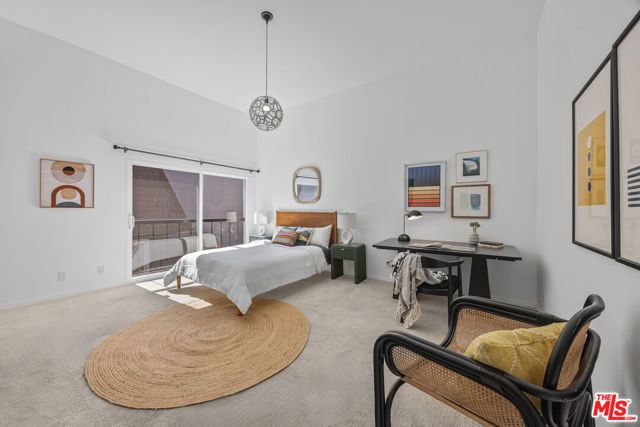 13065 Mindanao Way 3, Marina Del Rey, CA 90292