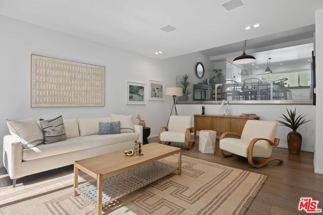 13065 Mindanao Way 3, Marina Del Rey, CA 90292