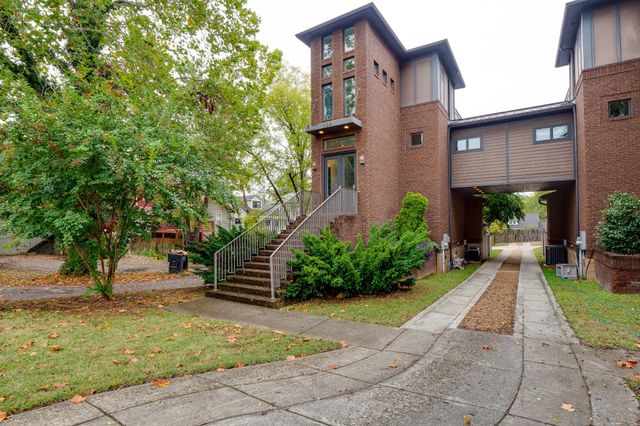 928 Caruthers Ave, Nashville, TN 37204