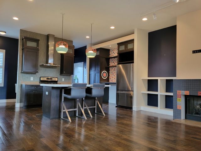 928 Caruthers Ave, Nashville, TN 37204