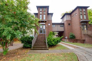 928 Caruthers Ave, Nashville, TN 37204