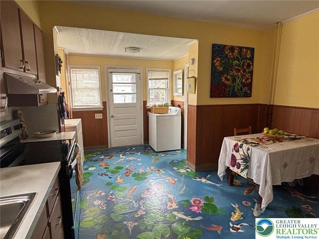 2248 Birch Street, Wilson Boro, PA 18042