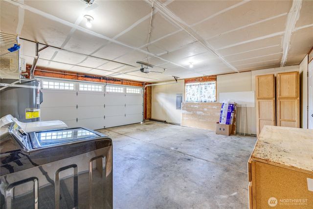 19782 Mosjon Circle NE, Poulsbo, WA 98370