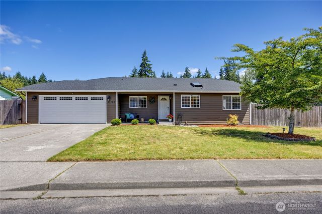 19782 Mosjon Circle NE, Poulsbo, WA 98370