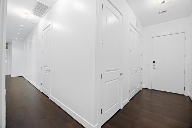 4521 San Felipe Street 1903, Houston, TX 77027