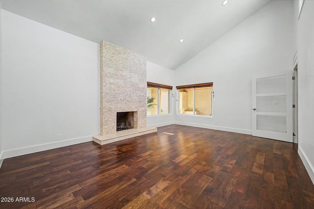 8547 N WOODLAND Court, Scottsdale, AZ 85258