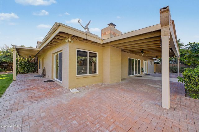 8547 N WOODLAND Court, Scottsdale, AZ 85258