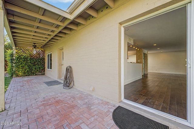 8547 N WOODLAND Court, Scottsdale, AZ 85258