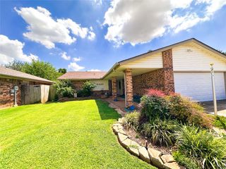 10428 Dover Drive, Yukon, OK 73099