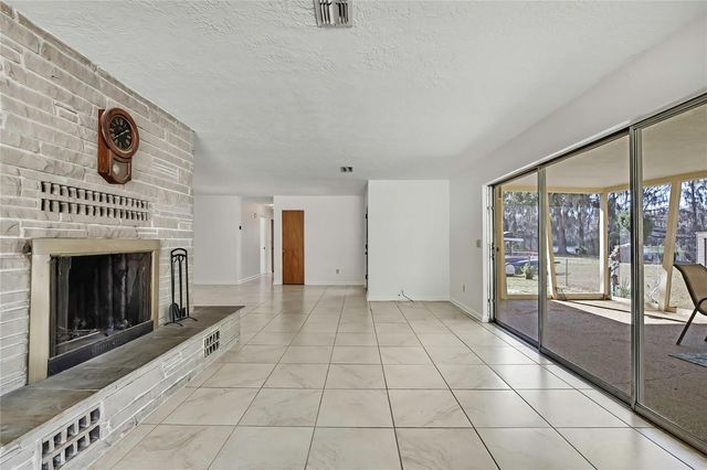 12130 MAPLE STREET, Dunnellon, FL 34432