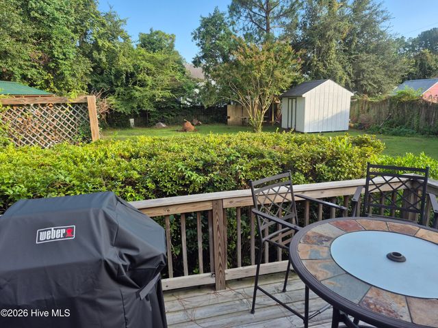 5302 Dandelion Drive, Wilmington, NC 28405