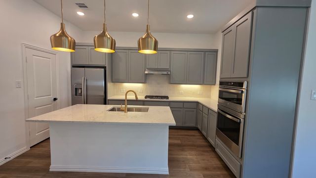 4201 Watson Way, North Richland Hills, TX 76180