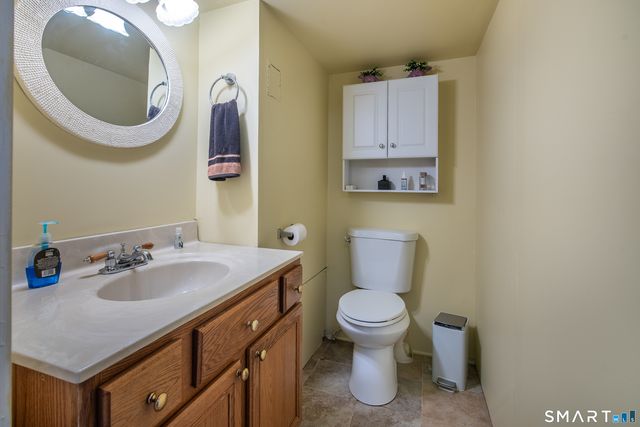 6 Over Street, Waterbury, CT 06708