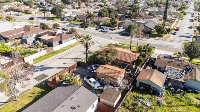 605 W 1st, Azusa, CA 91702