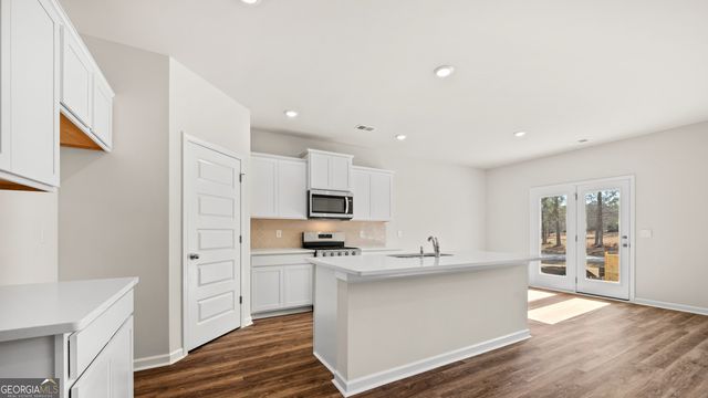 66 White Spruce Way, Newnan, GA 30265