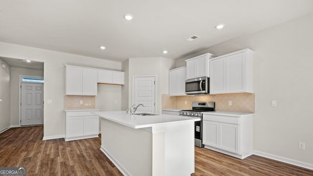 66 White Spruce Way, Newnan, GA 30265