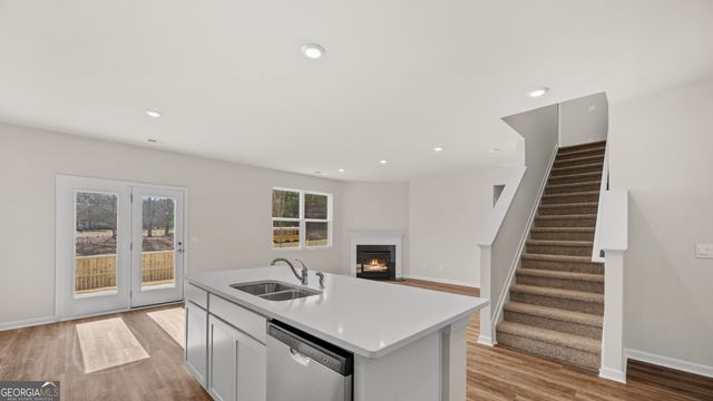 66 White Spruce Way, Newnan, GA 30265