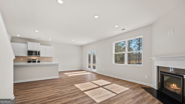 66 White Spruce Way, Newnan, GA 30265