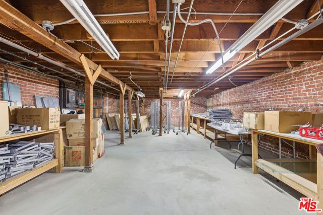 6670 Hollywood Boulevard, Los Angeles, CA 90028