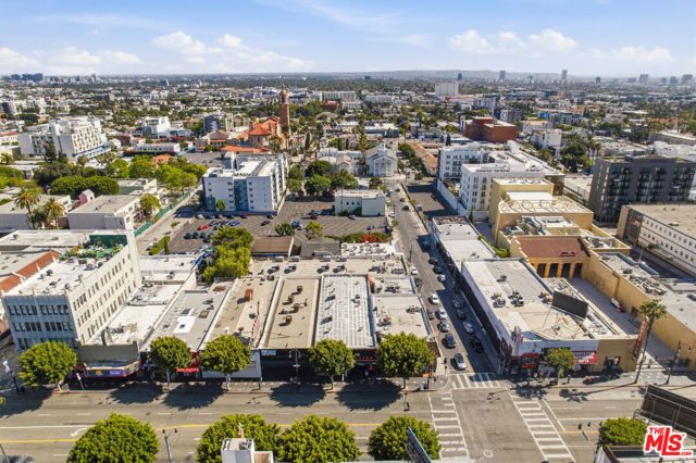 6670 Hollywood Boulevard, Los Angeles, CA 90028