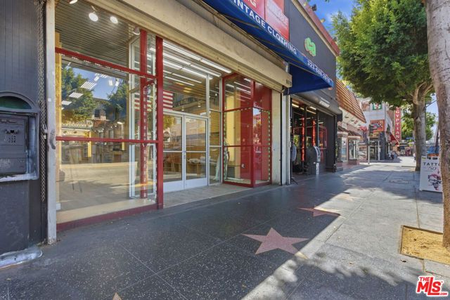 6670 Hollywood Boulevard, Los Angeles, CA 90028
