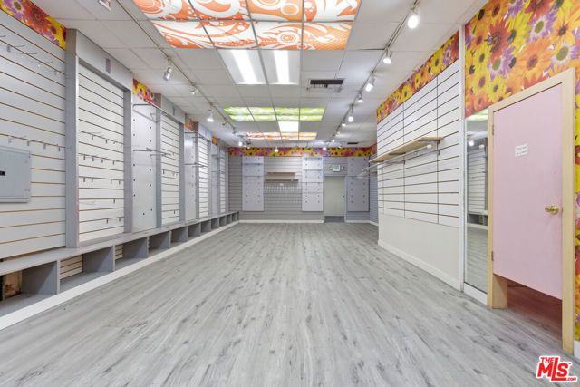 6670 Hollywood Boulevard, Los Angeles, CA 90028