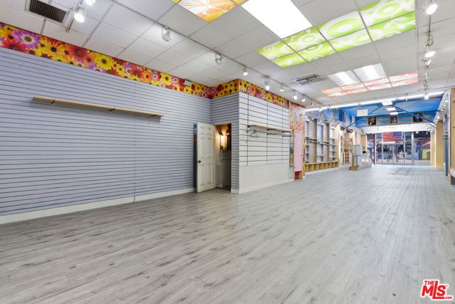 6670 Hollywood Boulevard, Los Angeles, CA 90028