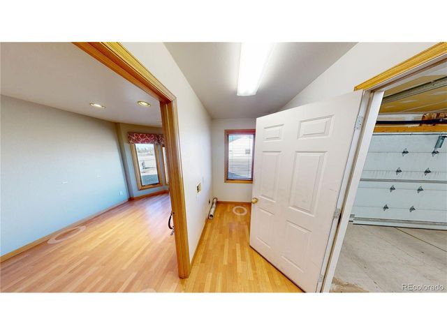 604 9th St, Blanca, CO 81123