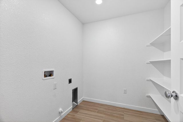 7249 Robins Cove Dr, Stockton, CA 95219