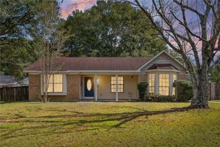 9721 Royal Woods N Drive, Mobile, AL 36608
