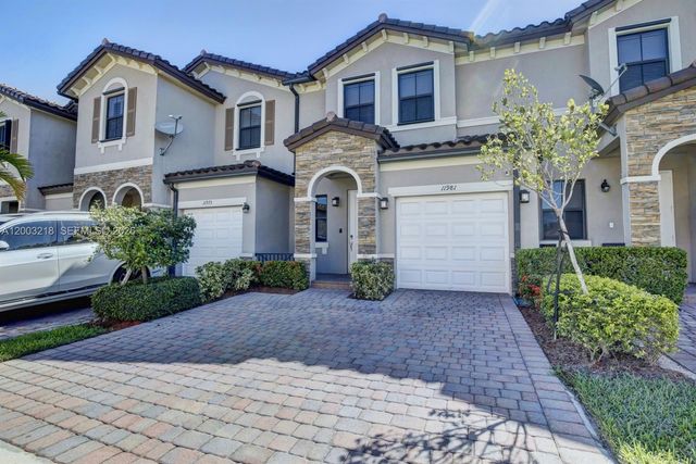 11981 SW 150th Pl, Miami, FL 33196