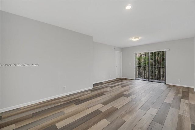 6832 S Palmetto Cir S 201, Boca Raton, FL 33433