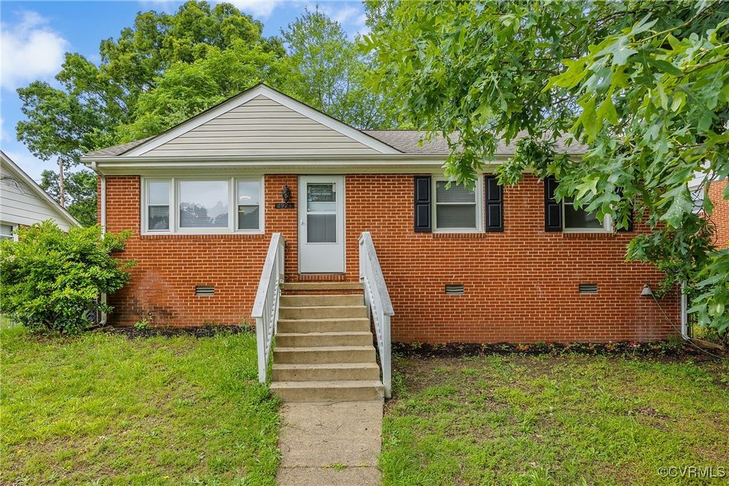 2924 Glenan Dr, Richmond, VA 23234