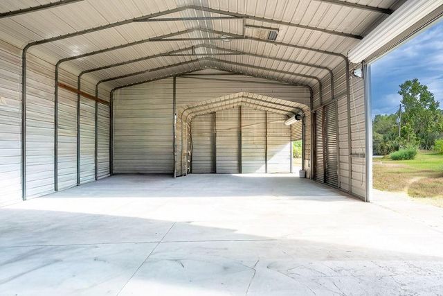 6029 US HIGHWAY 17, De Leon Springs, FL 32130