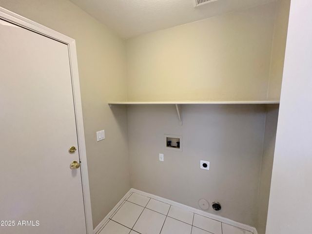 1872 E SAN TAN Street, Chandler, AZ 85225