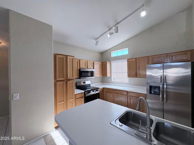 1872 E SAN TAN Street, Chandler, AZ 85225