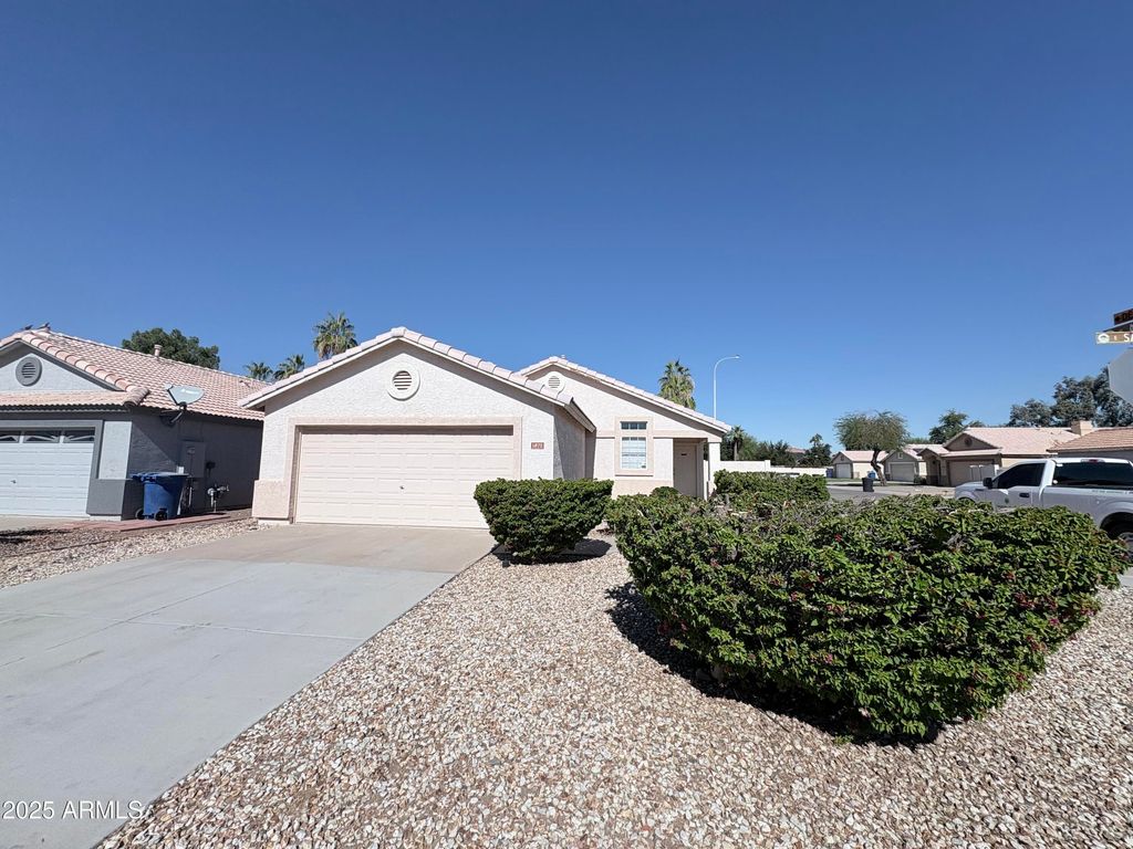 1872 E SAN TAN Street, Chandler, AZ 85225