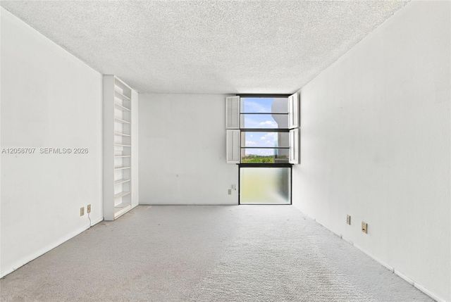 3401 N Country Club Dr 804, Aventura, FL 33180