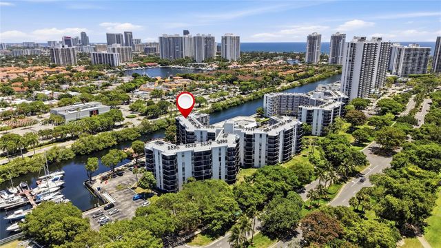 3401 N Country Club Dr 804, Aventura, FL 33180