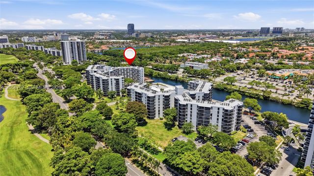 3401 N Country Club Dr 804, Aventura, FL 33180
