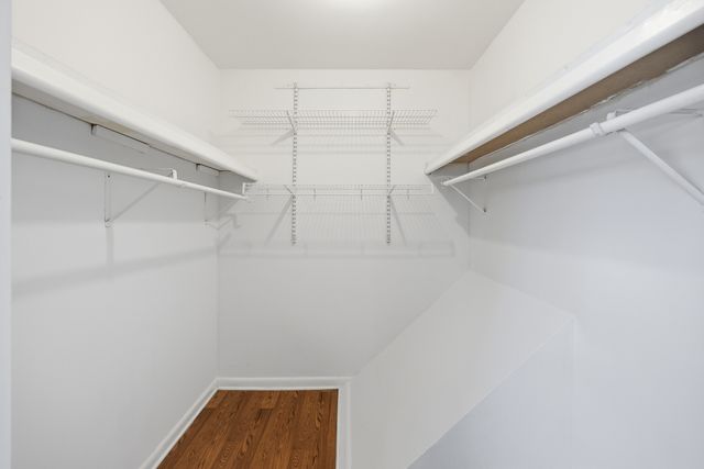 377 Farmingdale Circle 377, Vernon Hills, IL 60061