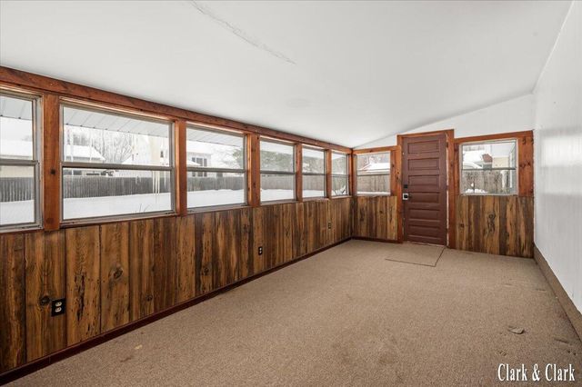 3958 Oak Valley Avenue Sw, City Of Wyoming, MI 49519