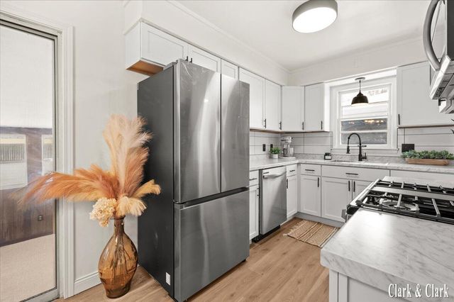 3958 Oak Valley Avenue Sw, City Of Wyoming, MI 49519