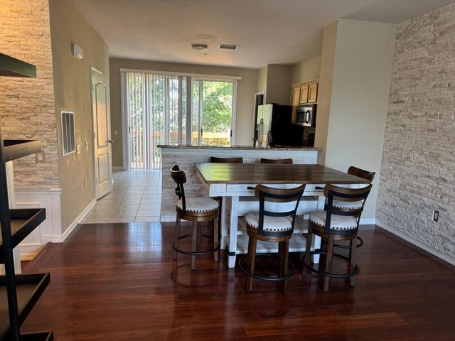 3133 BAYSHORE OAKS DRIVE, Tampa, FL 33611