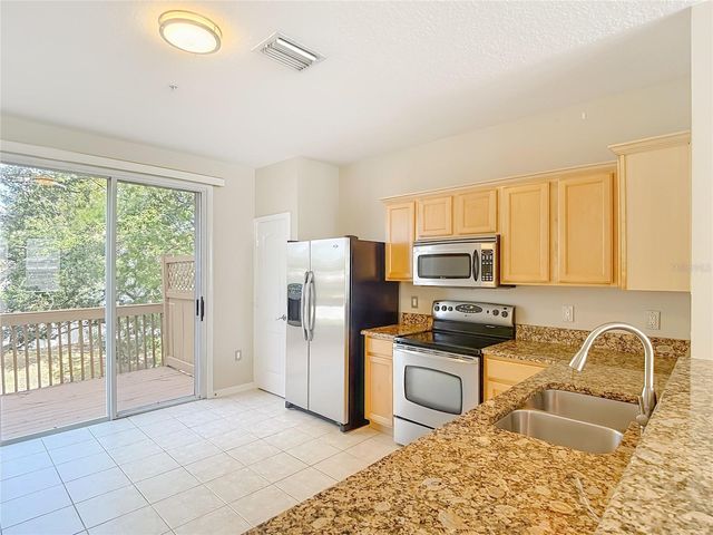 3133 BAYSHORE OAKS DRIVE, Tampa, FL 33611