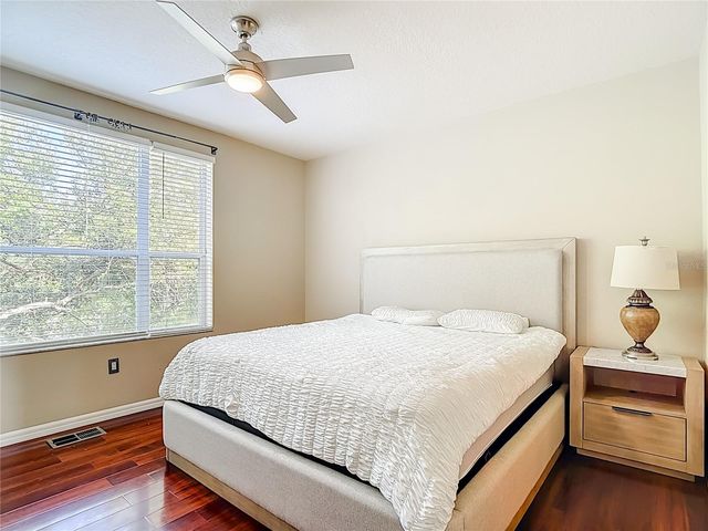 3133 BAYSHORE OAKS DRIVE, Tampa, FL 33611